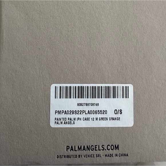 NWT Palm Angels Green Beach Palm Tree iPhone 12 Pro Max Case Cover One Size - Picture 4 of 4